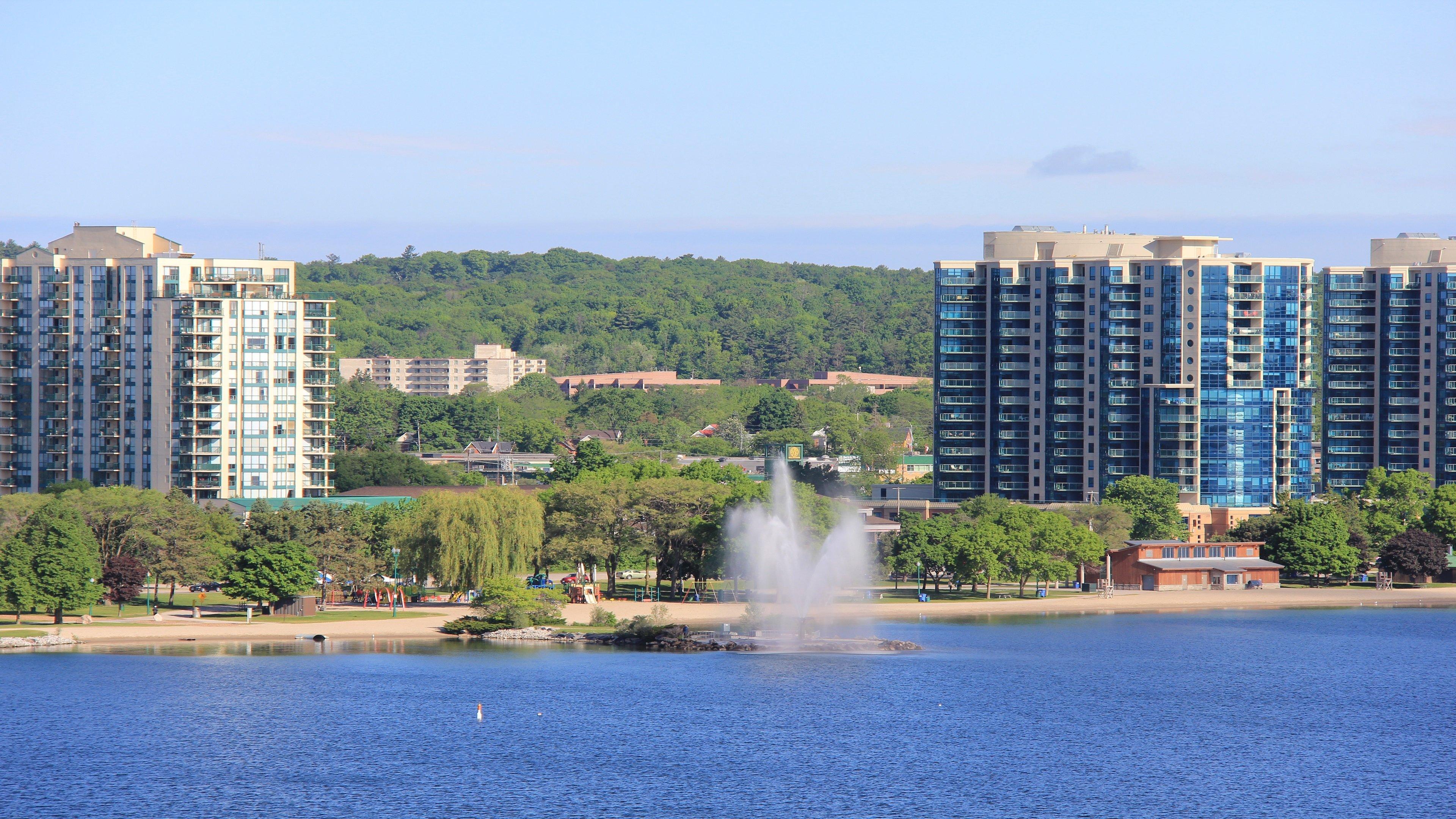 Holiday Inn Express Hotel & Suites Barrie By Ihg Ngoại thất bức ảnh