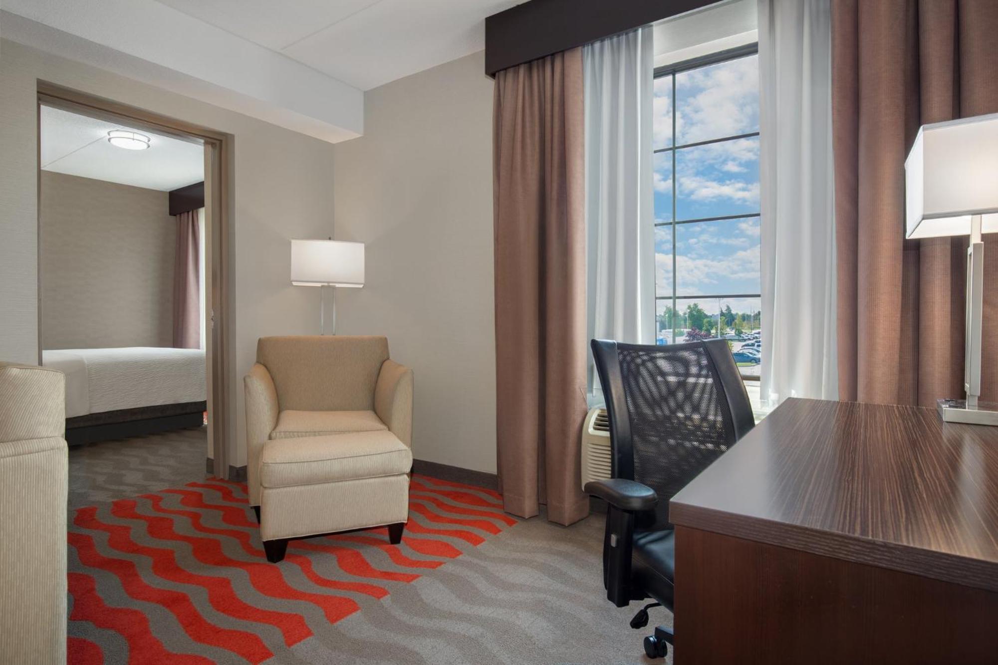 Holiday Inn Express Hotel & Suites Barrie By Ihg Ngoại thất bức ảnh