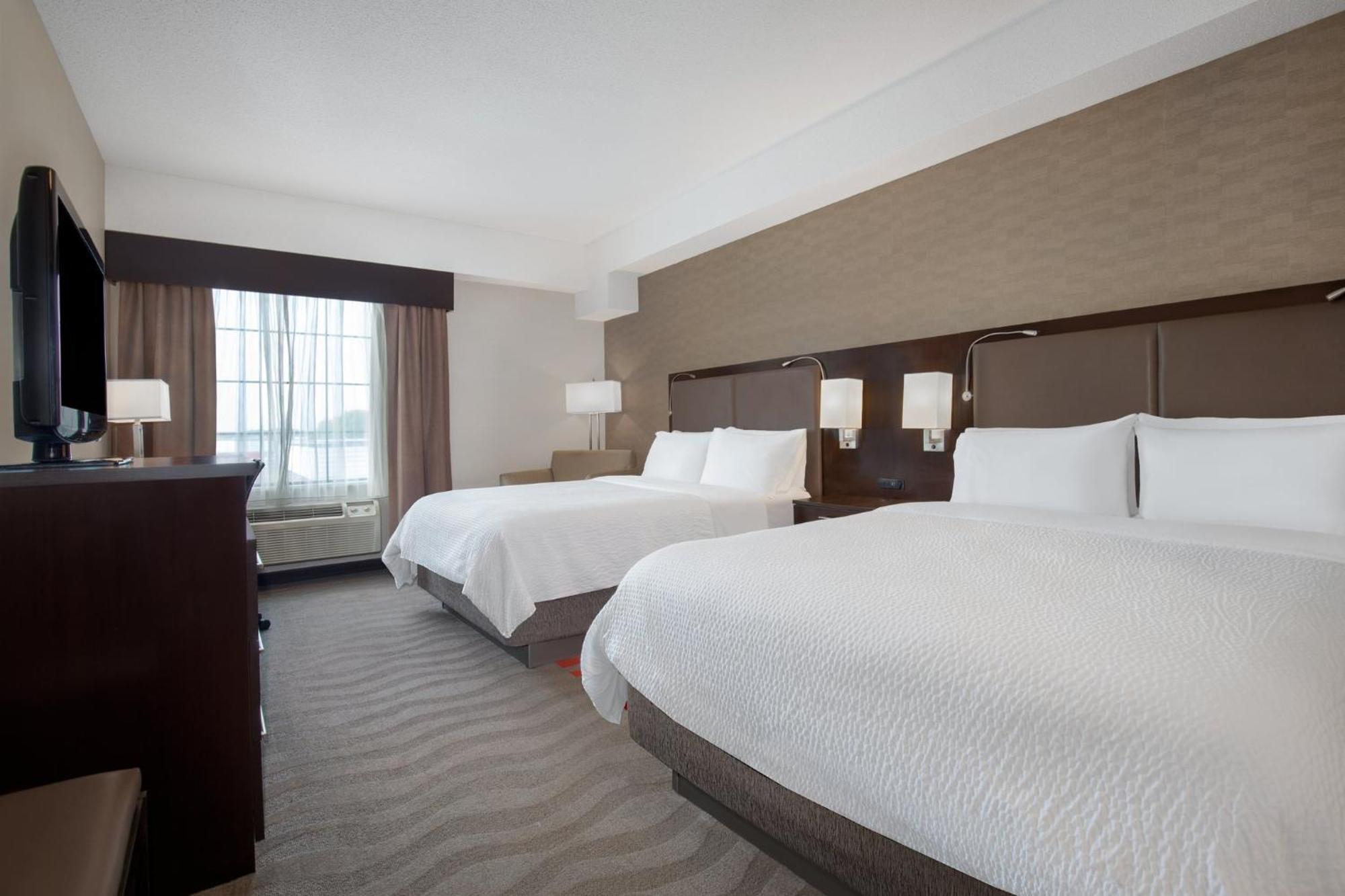Holiday Inn Express Hotel & Suites Barrie By Ihg Ngoại thất bức ảnh
