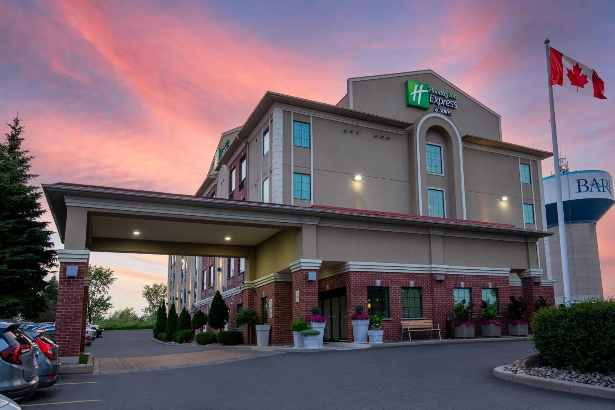Holiday Inn Express Hotel & Suites Barrie By Ihg Ngoại thất bức ảnh