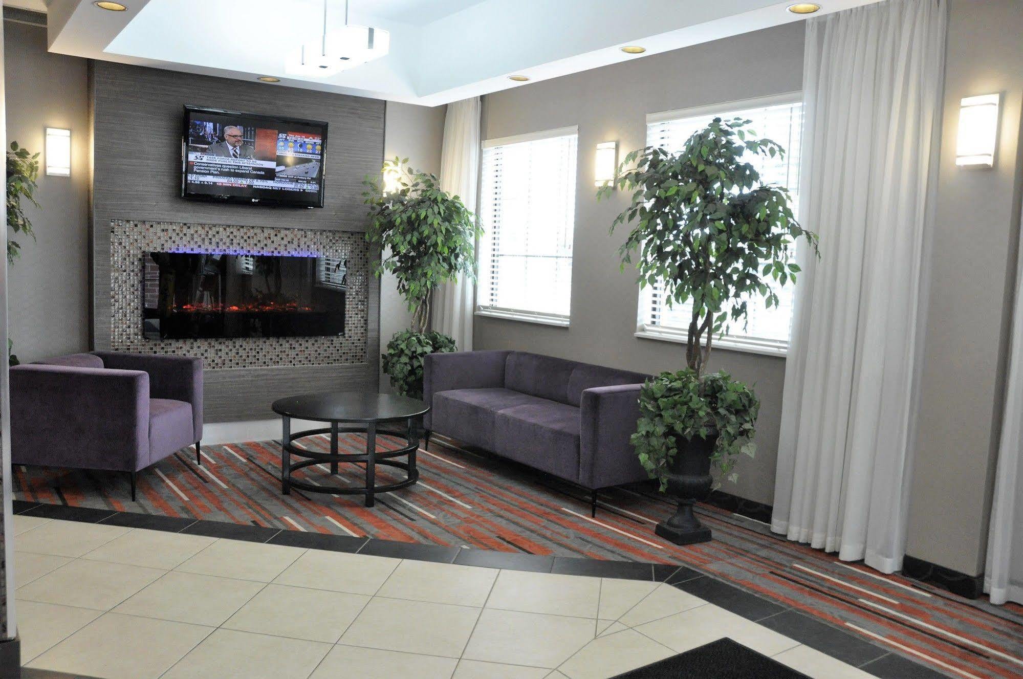 Holiday Inn Express Hotel & Suites Barrie By Ihg Ngoại thất bức ảnh