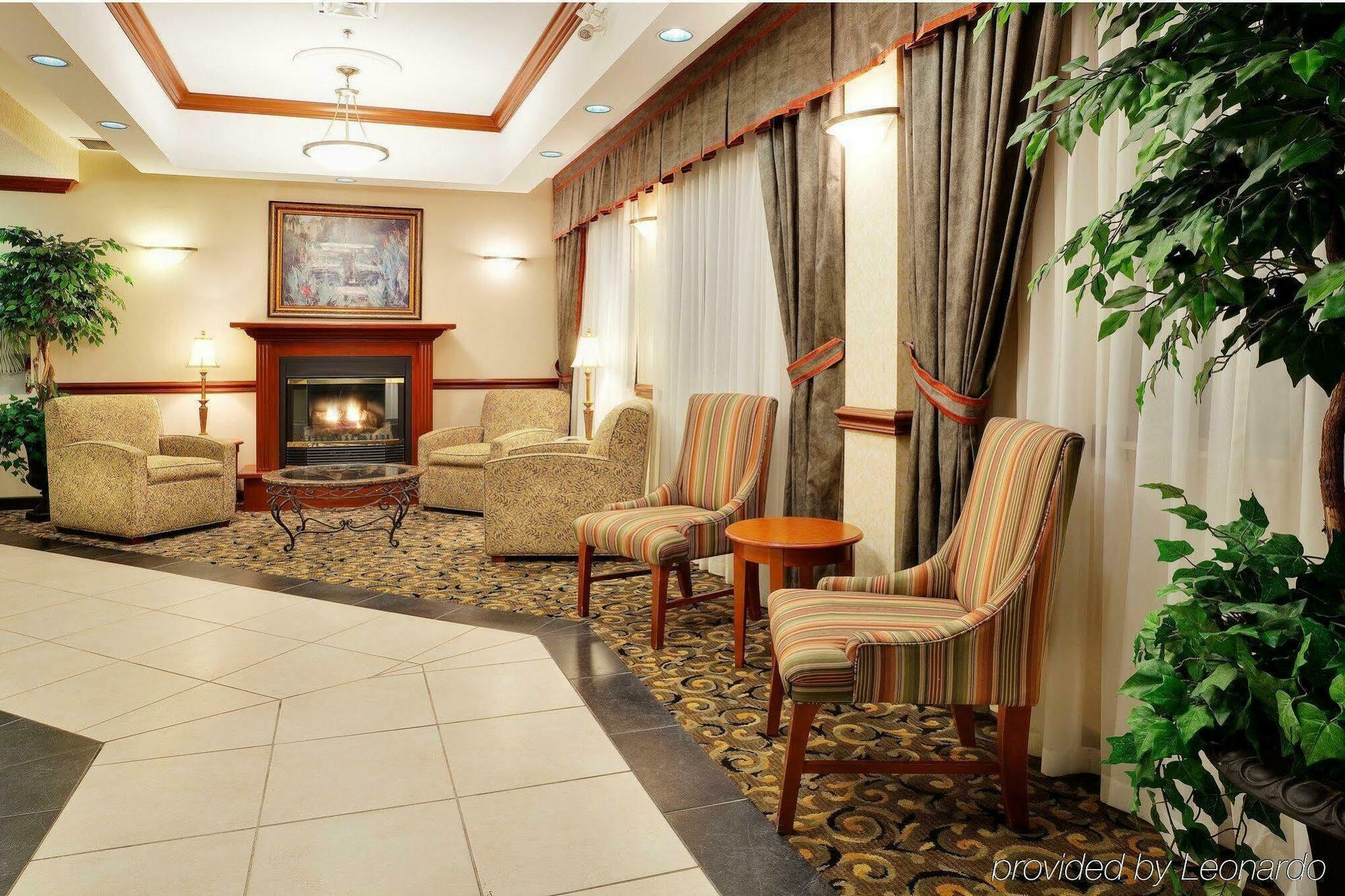 Holiday Inn Express Hotel & Suites Barrie By Ihg Ngoại thất bức ảnh
