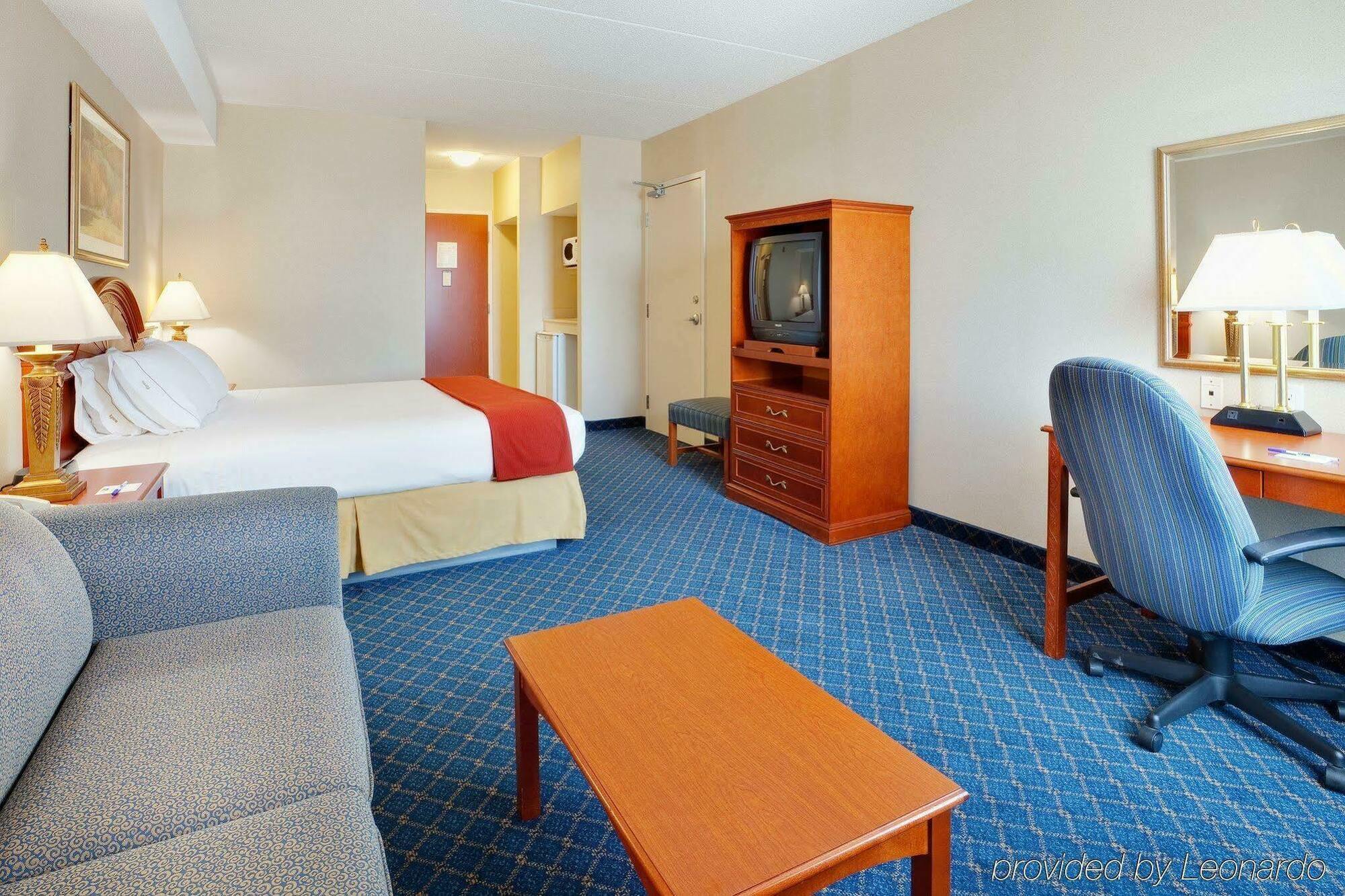 Holiday Inn Express Hotel & Suites Barrie By Ihg Ngoại thất bức ảnh